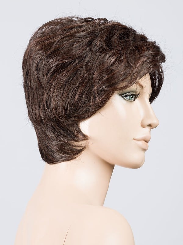 Perruque Ellen Wille Cover Mono Part : coupe courte asymétrique, fibre thermo 130°C, bordure frontale invisible extra-longue.