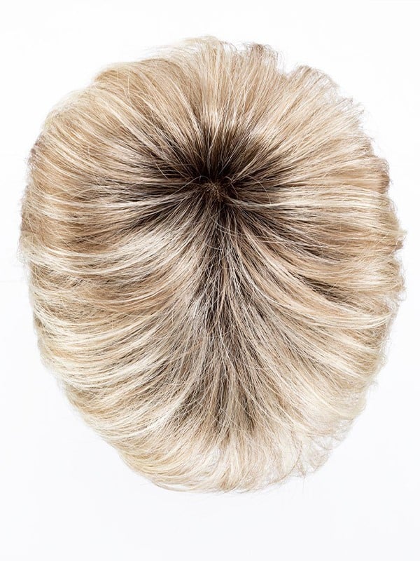 Perruque Date rooted mix : coupe courte dégradée, effet racines foncées et balayage, rendu naturel et léger