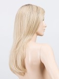 Perruque En Vogue Ellen Wille : cheveux longs, fibre chauffante 130°C, mini bordure invisible pour un effet naturel