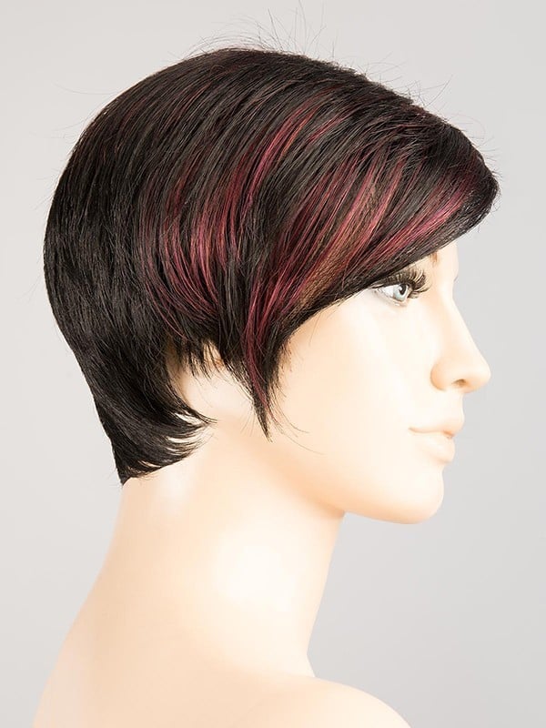 Perruque Fenja Mono Part Ellen Wille : coupe courte moderne, frange asymétrique, effet rooted/mix pour un rendu naturel