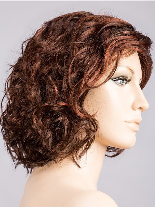Perruque Ellen Wille Girl Mono Part : ondulations séduisantes, raie mono naturelle, volume girly et look rebelle