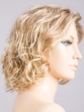 Perruque Ellen Wille Girl Mono Part : ondulations séduisantes, raie mono naturelle, volume girly et look rebelle