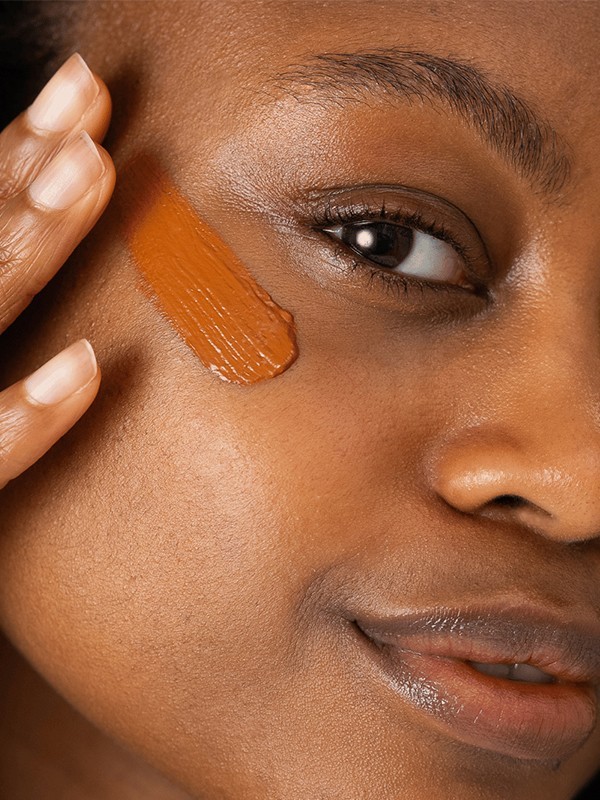 BB Crème MÊME 30ml : fini naturel, couvre rougeurs et imperfections, hydrate les peaux sensibles et fragilisées.