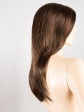 Perruque Glamour Mono Part : longue chevelure dégradée, frange fine, tulle cinéma et bordure invisible pour un rendu naturel.