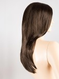 Perruque Glamour Mono Part : longue chevelure dégradée, frange fine, tulle cinéma et bordure invisible pour un rendu naturel.