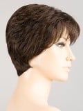 Perruque Gold courte : rendu très naturel, style sportif et dynamique, effet rooted (racines) et mix (balayage de mèches)