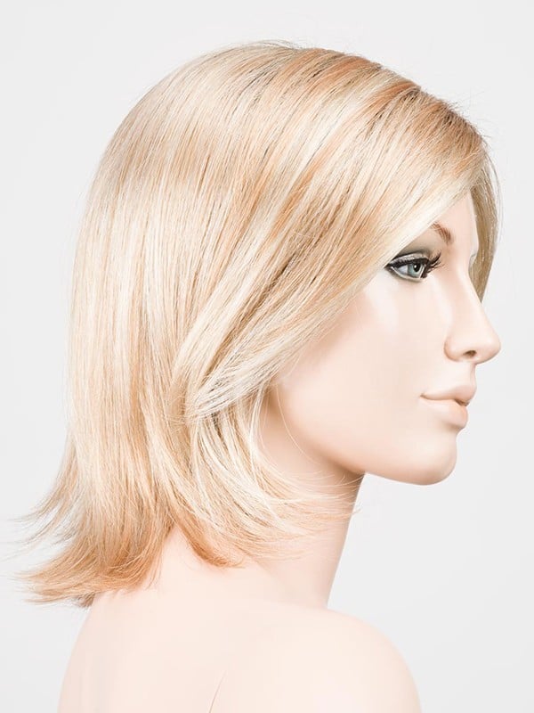 Perruque Limit Mono Part Hair Power : raie mono naturelle, pointes effilées, effet rooted (racines foncées) et mèches mix
