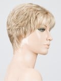 Perruque Mia Mono Ellen Wille : coupe courte féminine, volume naturel, confort léger au quotidien