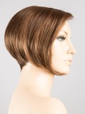 Perruque Rich Mono Ellen Wille : coupe courte dégradée et frange asymétrique, tulle cinéma discret pour un rendu naturel.