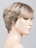 Perruque femme Ellen Wille Seven Mono Part : coupe courte élégante en fibres synthétiques premium, rendu naturel et port confort