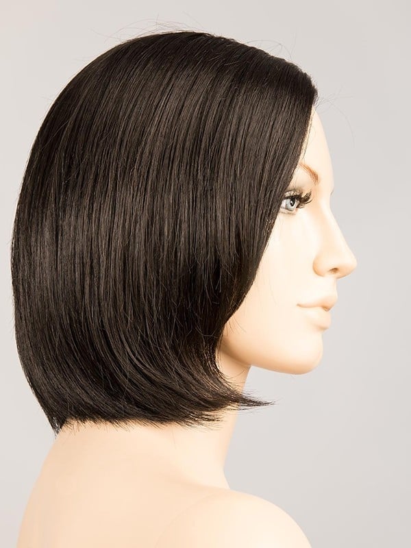 Perruque Smoke Mono Part : carré effilé moderne, frange modulable grâce au tulle cinéma, rendu naturel