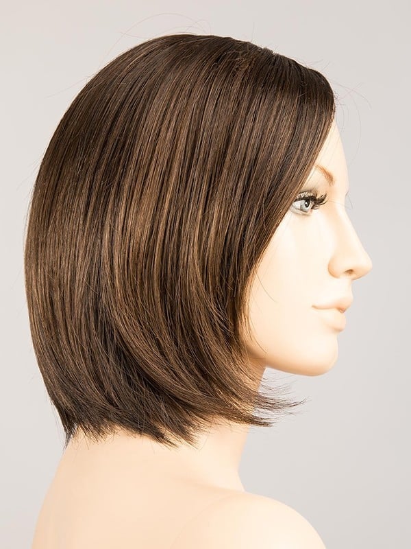 Perruque Smoke Mono Part : carré effilé moderne, frange modulable grâce au tulle cinéma, rendu naturel