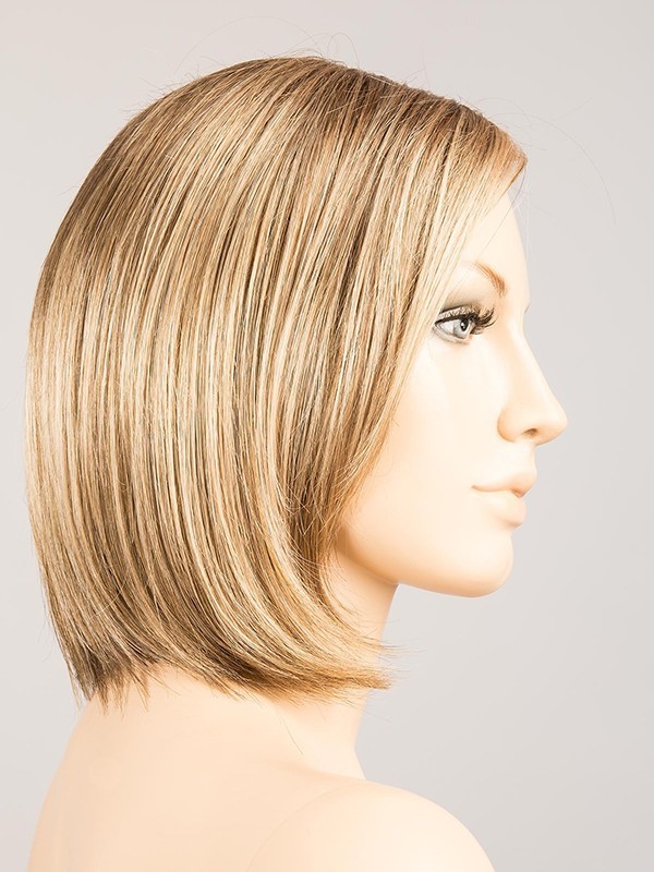 Perruque Smoke Mono Part : carré effilé moderne, frange modulable grâce au tulle cinéma, rendu naturel