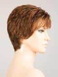 Perruque Spring Hi Hair Power : coupe pixie avec longue frange effilée, tulle cinéma pour un rendu naturel, légère et confortabl