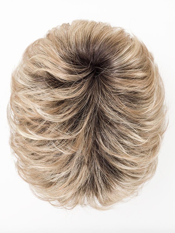 Perruque Spring Hi Hair Power : coupe pixie avec longue frange effilée, tulle cinéma pour un rendu naturel, légère et confortabl