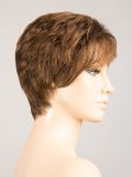 Perruque Spring Hi Hair Power : coupe pixie avec longue frange effilée, tulle cinéma pour un rendu naturel, légère et confortabl