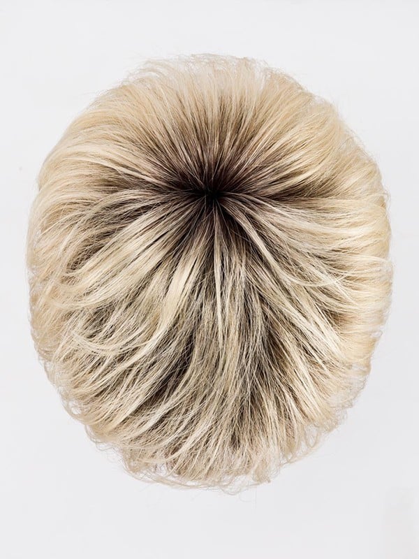 Perruque Ellen Wille Stop Hi Tec : coupe courte effilée, volume naturel, effet racines foncées et mèches balayées