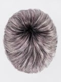 Perruque Ellen Wille Stop Hi Tec : coupe courte effilée, volume naturel, effet racines foncées et mèches balayées
