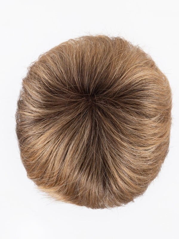 Perruque médicale Escape Soft Ellen Wille, coupe courte lisse en fibre synthétique avec lace front et bonnet fait main.