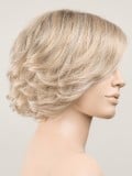 Perruque Romance Deluxe Ellen Wille – bouclée mi-longue, confort médical