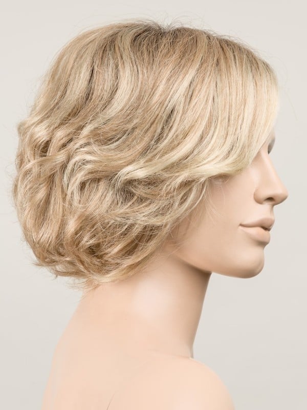 Perruque Romance Deluxe Ellen Wille – bouclée mi-longue, confort médical