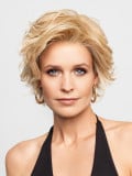 Perruque Hi Sun Devine Gisela Mayer : coupe courte effilée, volume sur le dessus, Lace Part naturel (fibre synthétique chauffabl