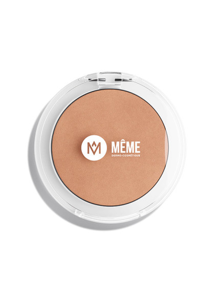 Poudre bonne mine Même, maquillage du teint au fini naturel et modulable pour illuminer et réchauffer le teint.