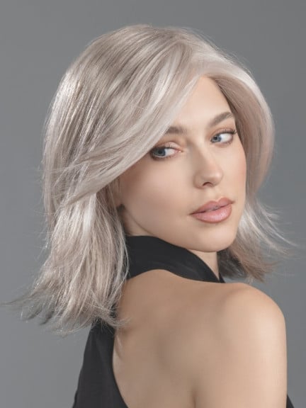 Perruque Flirt Mono Part Ellen Wille mi-longs lisse avec lace front et raie mono-filament pour un effet naturel. Découvrez les c
