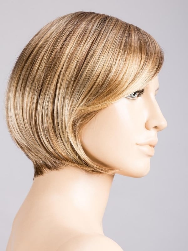 Perruque French Mono Part Ellen Wille coupe courte lisse avec raie semi mono-filament et lace front pour un effet naturel