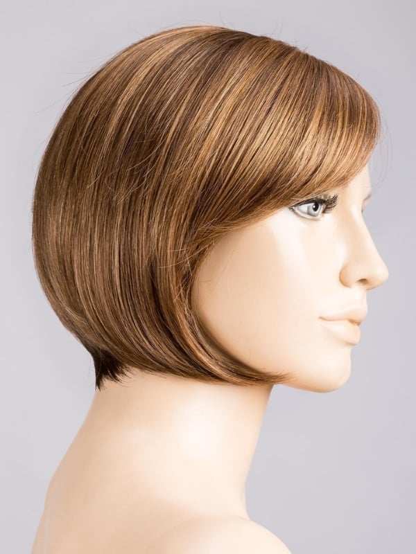 Perruque French Mono Part Ellen Wille coupe courte lisse avec raie semi mono-filament et lace front pour un effet naturel