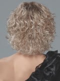 Perruque Loop Ellen Wille mi-longue bouclée en fibre synthétique avec lace front, volume naturel et bonnet standard. Comparez le