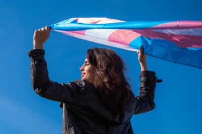 Choisir sa perruque : un marqueur d'identité chez les personnes transgenres