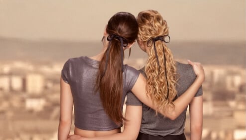 rajouts et extensions de cheveux exemple chez Clic Perruques